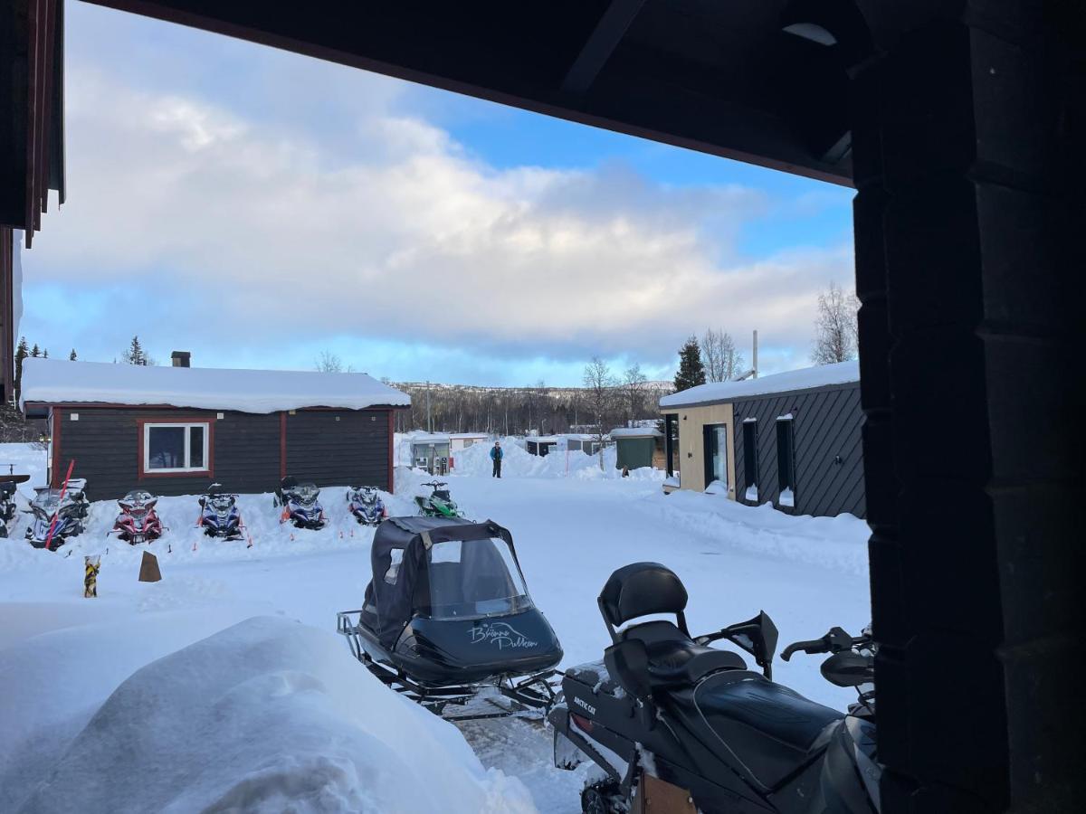 Borgafjall Snowcamp Wildlife Och Skotercenter 外观 照片